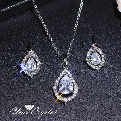Droplet Shaped Clear Crystals Mounted n Sterling Silver Necklace n Earrings: Hutzell