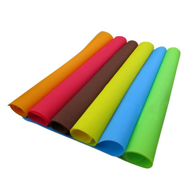2017 Random Color 1Pc Silicone Mats Baking Liner Silicone Oven Mat Heat Insulation Pad Bakeware Food