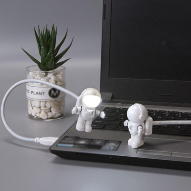 USB Astronaut LED Light Awesome Stuff To Buy