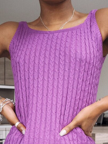 Sleeveless cable knit dress in purple