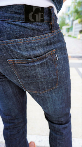 Selvage Dark Blue Jeans
