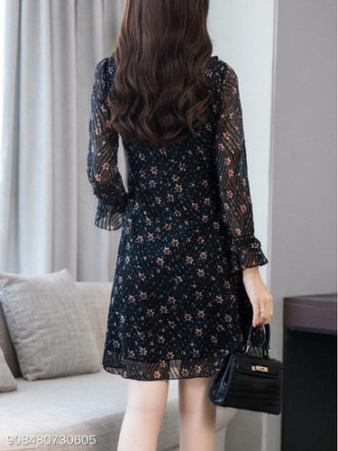 Tie Collar Floral Printed Skater Dress