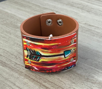 Leatherette Bracelet with Arrow Adjustable Leatherette Bracelet with Arrow Adjustable