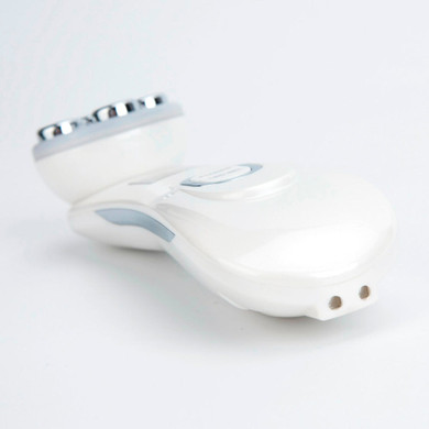 FACE LIFT - A Skin Tightening Machine FACE LIFT - A Skin Tightening Machine