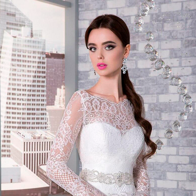 Beading Crystal Lace Mermaid Wedding Dresses With Long Sleeve Beading Crystal Lace Mermaid Wedding Dresses With Long Sleeve