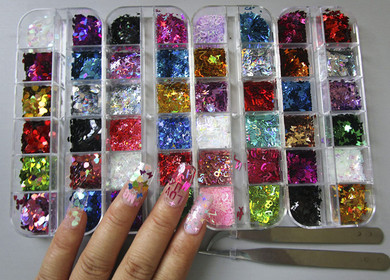 Nail Art Tools Manicure Kit 15PCS Nail Painting Brush 5PCS Nail Dotting Pen 2 Boxes Nails Rhinestones Decoration 8PCS Sticker Decal 10PCS Striping Tape 5PC Nail Files 1PC Stick Pusher Pedicure Set