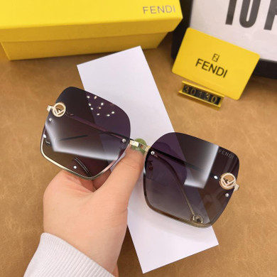 30130Rimless Gradient Sunglasses