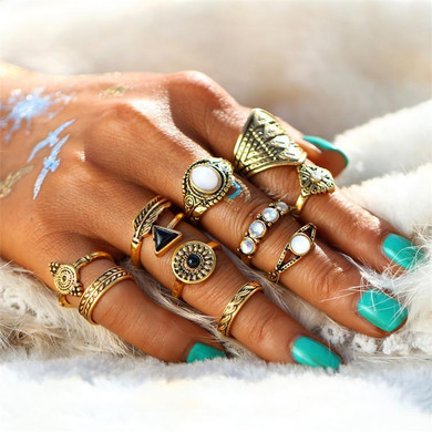 Leaf and Stone Midi Ring Sets
