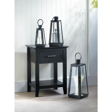 BLACK SIDE TABLE