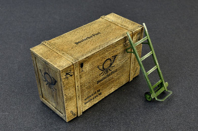 MiniArt Military Models 1/35 Wooden Boxes & Crates Kit