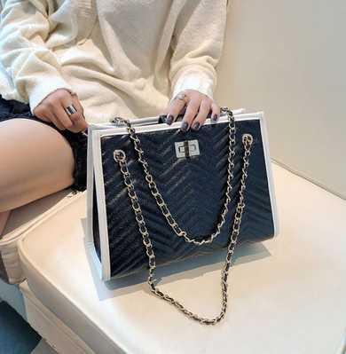 Vintage Chevron Chain Shoulder Bag