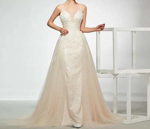 Elegant V Neck  Mermaid Trumpet Wedding Dress with Detachable Train