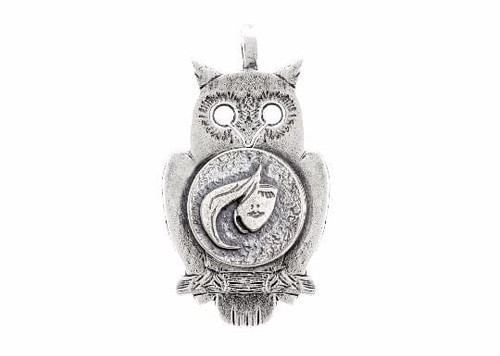 Coin necklace with the Stylish Face coin medallion on owl ahuva coin jewelry