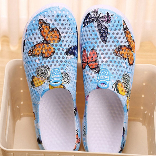 Women Casual Clogs Breathable Beach Sandals Summer Slippers Flip Flops Shoes Unisex