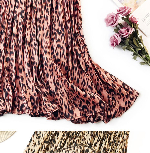 Leopard Print Pleated Midi Skirts