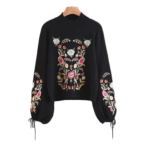 Embroidery Women Sweater Black Sweater