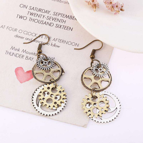 Ladies Personality Fashion Watch Pin Gear Earrings