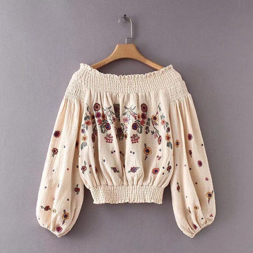 Embroidered Puff-sleeves Blouses&Shirts Top