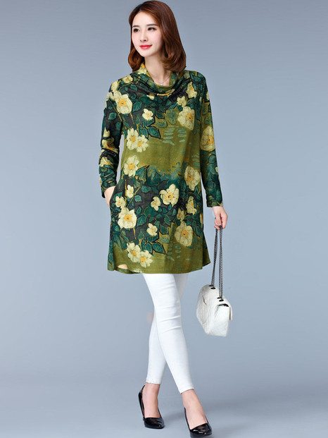 Casual Cowl Neck Floral Printed Plus Size T-Shirt
