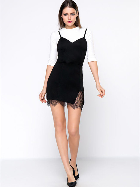 Casual Band Collar White T-Shirt And Black Spaghetti Strap Decorative Lace Dress