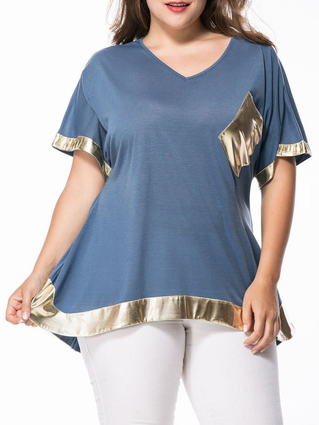 Casual V-Neck Contrast Trim Patch Pocket Plus Size T-Shirt