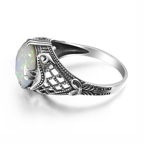 Vintage Handmade White Fire Opal Gemstone Ring for Women