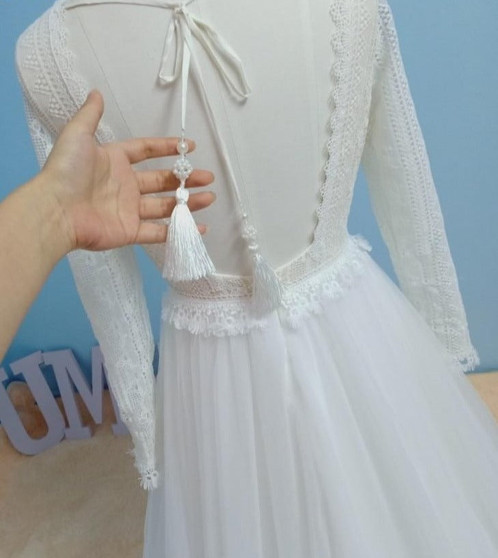 Boho Long Sleeve Wedding Dress Lace V Neck Beach Sexy Backless Tulle Elegant Wedding Gowns
