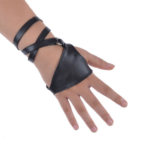 Gothic/Punk Rock Black Faux Leather Gloves