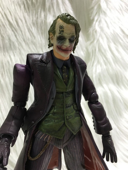 DC Comics Joker The Dark Knight Play Arts Kai Action Figure