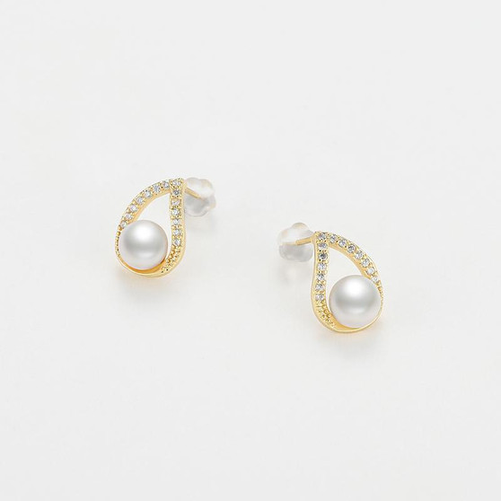 Water Drop Natural Cultured Freshwater Pearl Earring