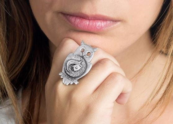 Coin ring with the Stylish Face coin medallion on owl ahuva coin jewelry owl jewelry