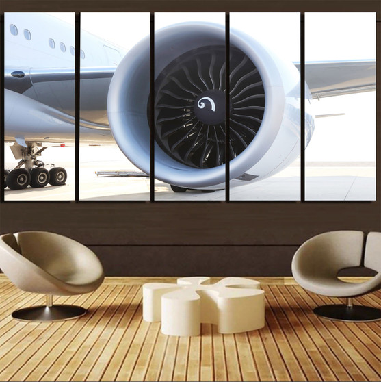 Close Up to Boeing 777 Engine Printed Canvas Prints (5 Pieces)