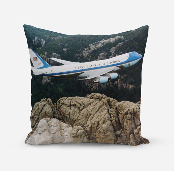 Cruising United States of America Boeing 747 Pillows