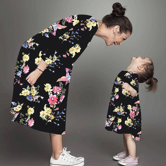 Summer Mommy and Me Family Matching Mother Daughter Flower Dresses Clothes Mom Dress Kids Child Outfits Mum Sister Baby Girl