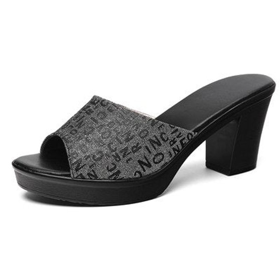 GKTINOO Women Slipper's 2019 Ladies Summer Slippers Shoes Women High Heels Fashion Rhinestone Summer Shoes Platform Non-slip
