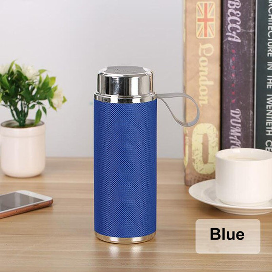 New Water Bottle Design Sports Wireless Speaker 800mAh Recharger Bluetooth Speaker with Hand Belt Handfree Outdoor Speaker