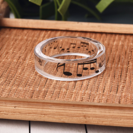 Music Note Pattern Transparent Crystal Finger Ring