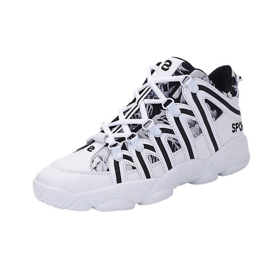 Breathable soft bottom sneakers