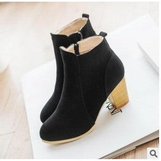 Autumn and winter short cylinder boots with high heels boots shoes Martin boots women ankle boots with thick scrub A547