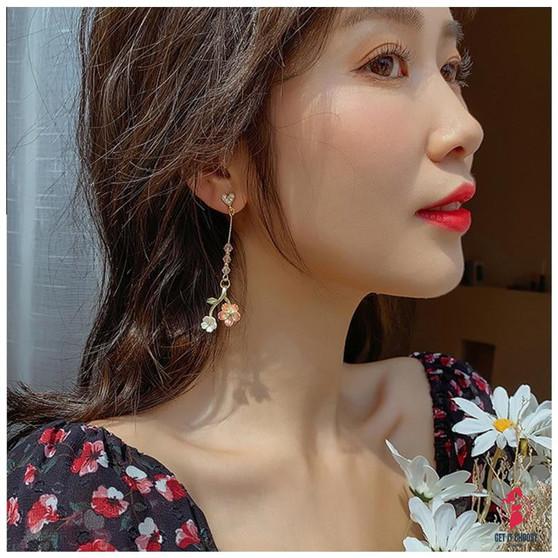 Temperament flower earrings Korean style tassel pendant