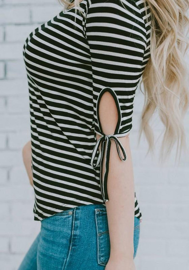 Black-White Striped Print Lace-up Casual Going out T-Shirt
