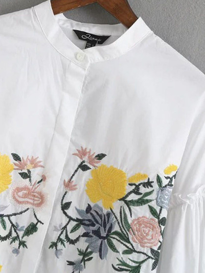 Casual White Flower Embroidery Ruffle Trim Blouse