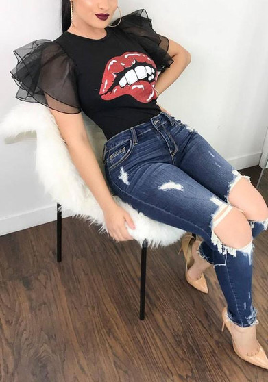 Black Grenadine Pleated Bite Lips Print Puff Sleeve Going out T-Shirt