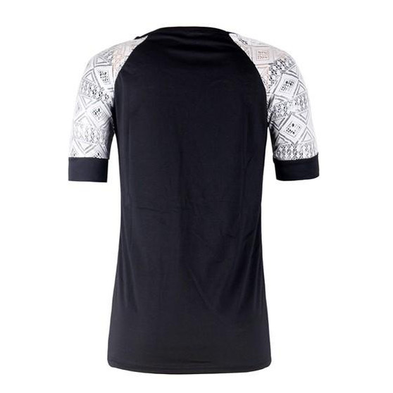 Black Patchwork Lace Round Neck Short Sleeve Fashion T-Shirt