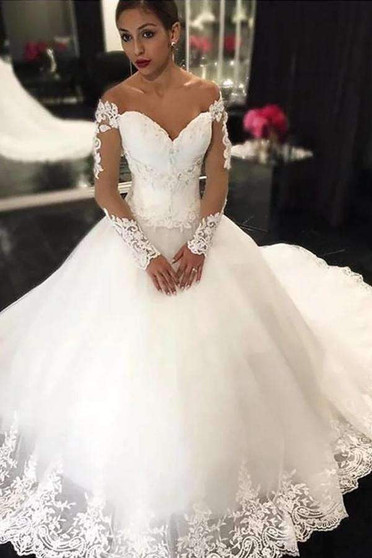 Delicate Sweetheart Long Sleeves Lace Appliques Ball Gown Wedding Dresses W383