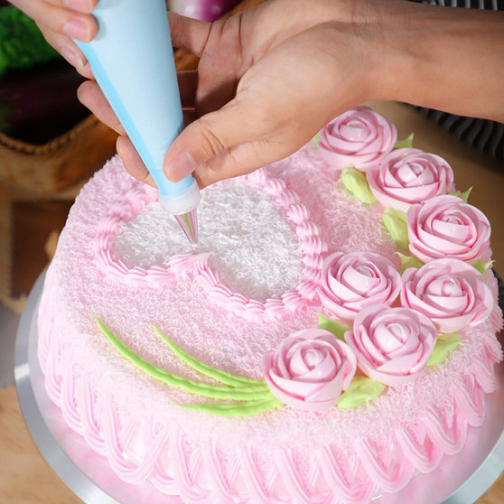 106pcs/set  Cake Decorating Kit