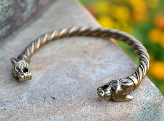 Traditional Viking Arm Ring - Fenrir