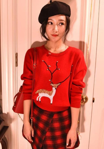 Red Deer Print Sequin Round Neck Christmas Long Sleeve Pullover Sweater