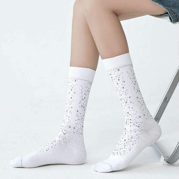 Mend REFLECTIVE Running Sports Socks