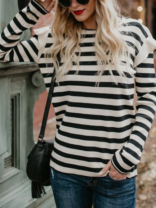 Ruffled sleeve t-shirt